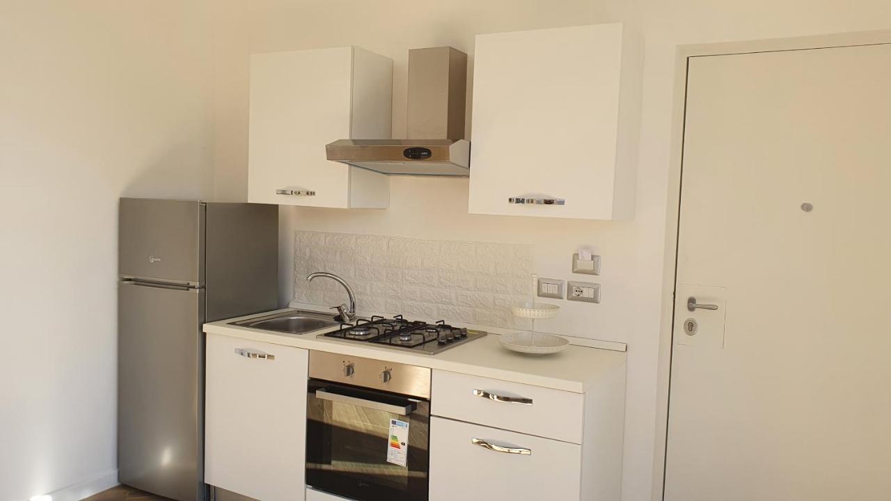 Gli Appartamenti Del Duca Di Miroballo Naples Luaran gambar